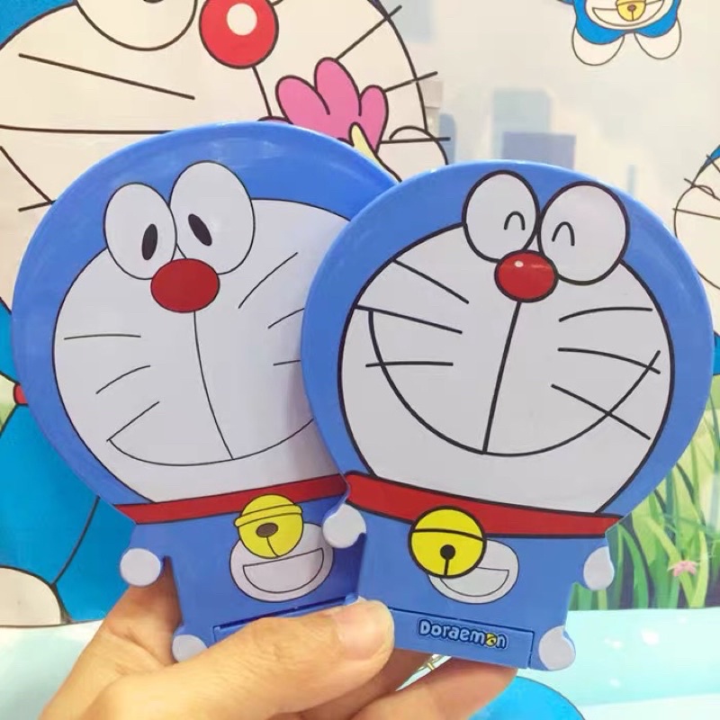 Gương trang điểm bỏ túi kèm lược Doraemon