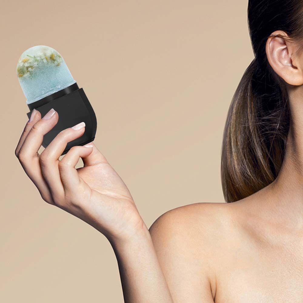 Cây Lăn Đá Bằng Silicone Giúp Làm Săn Chắc Da Mặt Và Se Khít Lỗ Chân Lông