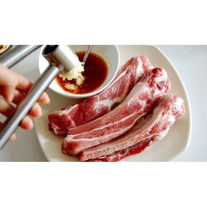 - SƯỜN NON  HEO NHẬP KHẨU