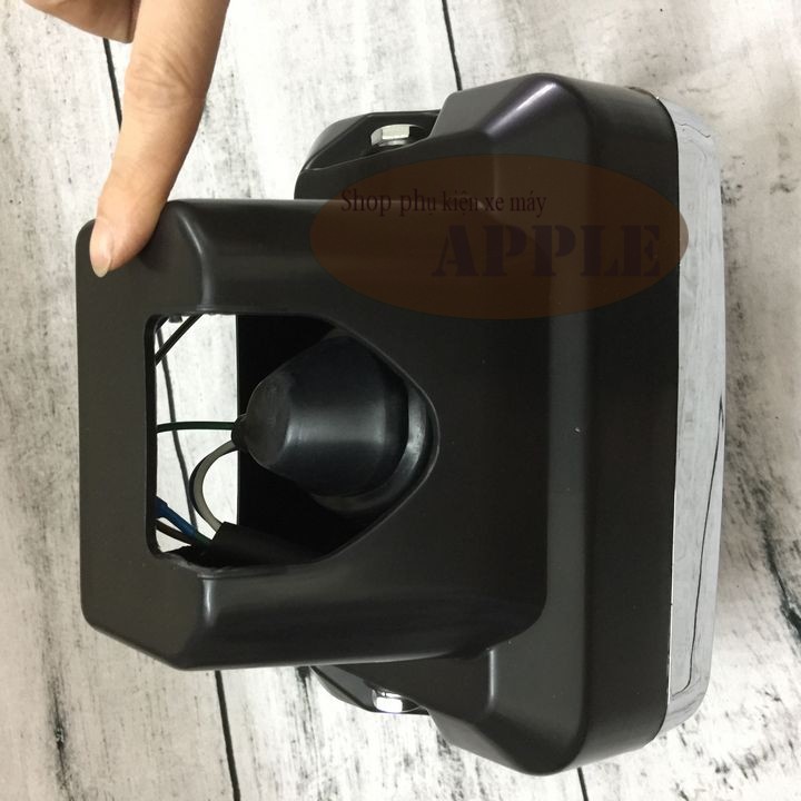 Trọn bộ đèn pha  có kèm bóng dành cho xe Win 100