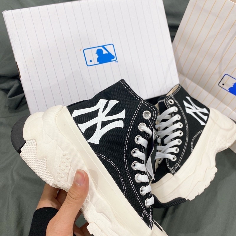 GIÀY M.LB CHUNKY WHITE BLACK 1:1 SC