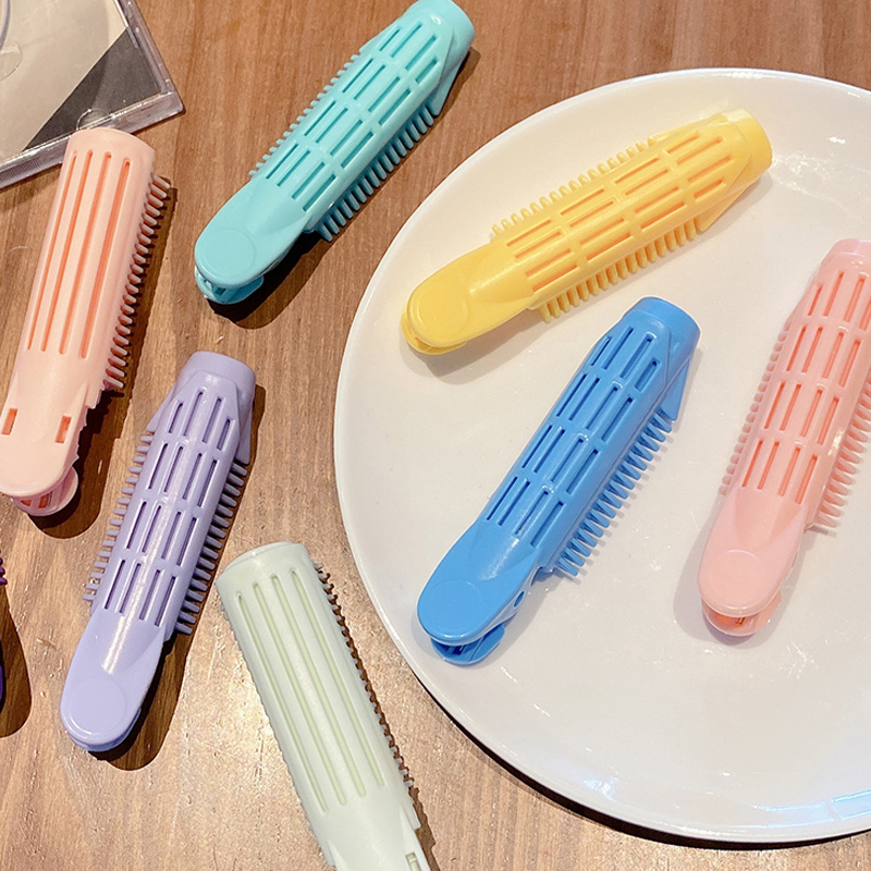 Dụng cụ uốn tóc thời trang dành cho nữ