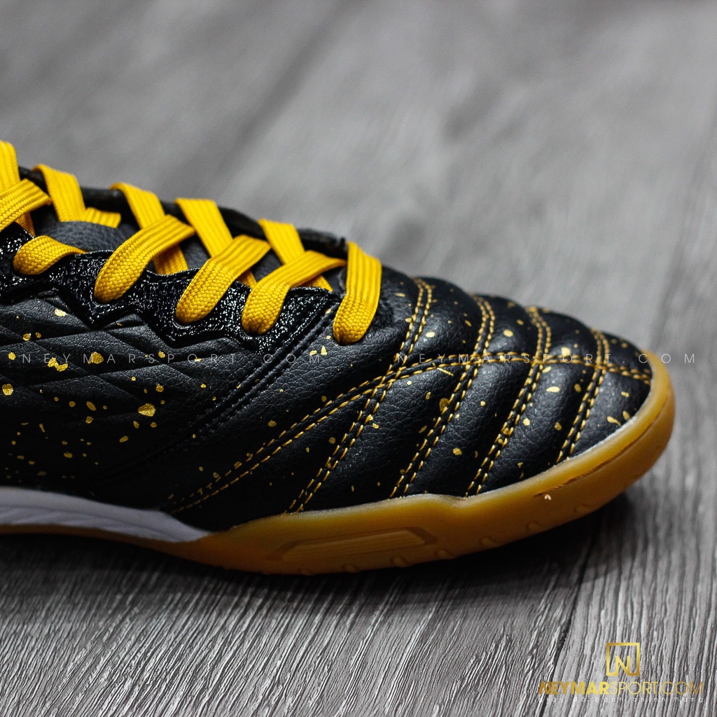 GIÀY ĐÁ BÓNG KAMITO TA11 IC TOUCH OF MAGIC - BLACK/GOLD CHÍNH HÃNG