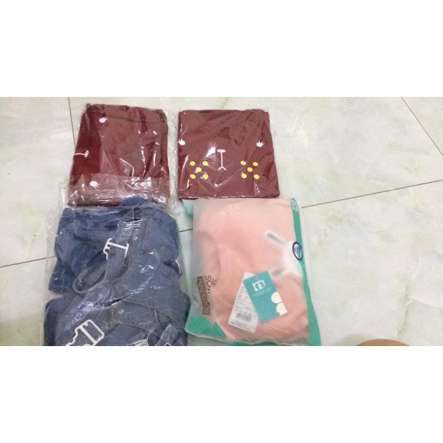 Compo bộ len và yếm