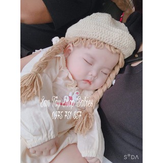 Mũ len kết hợp bím tóc cho bé