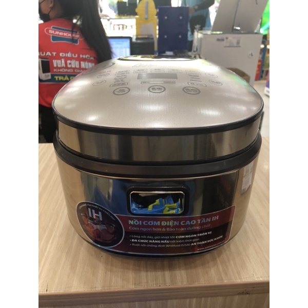 Nồi cơm điện cao tần 1.5L Sunhouse Mama SHD8955