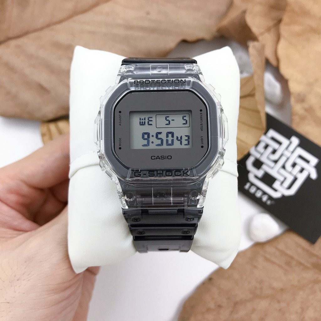 Đồng hồ nam Casio G-SHOCK DW-5600 / DW-5600SK-1 chống va đập chính hãng