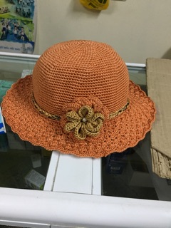 Mũ hè rộng vành