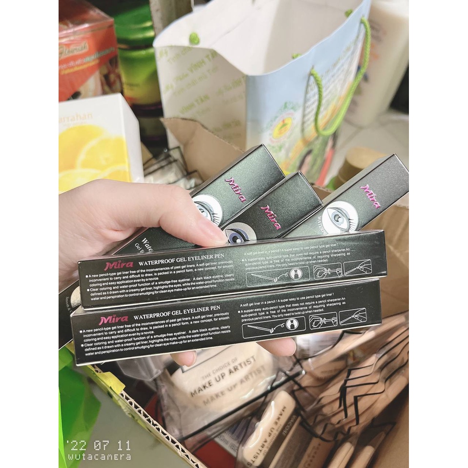 Kẻ mí mắt dạng chì vặn Mira eyeliner
