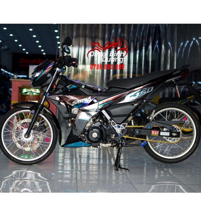 Tem rời Satria Fi dán xe đen chất liệu Crom cao cấp