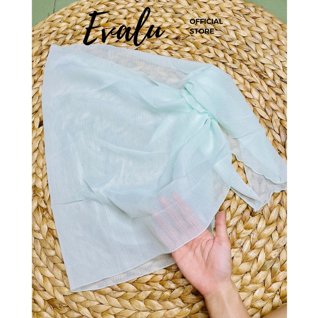 Khăn voan tam giác phối bikini quấn hông khoác ngoài bikini