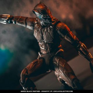 Mô hình Mafex Black Panther