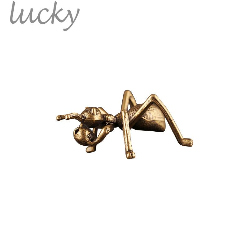 Tượng Trang Trí Hình Con Kiến Bằng Đồng Thau Độc Đáo