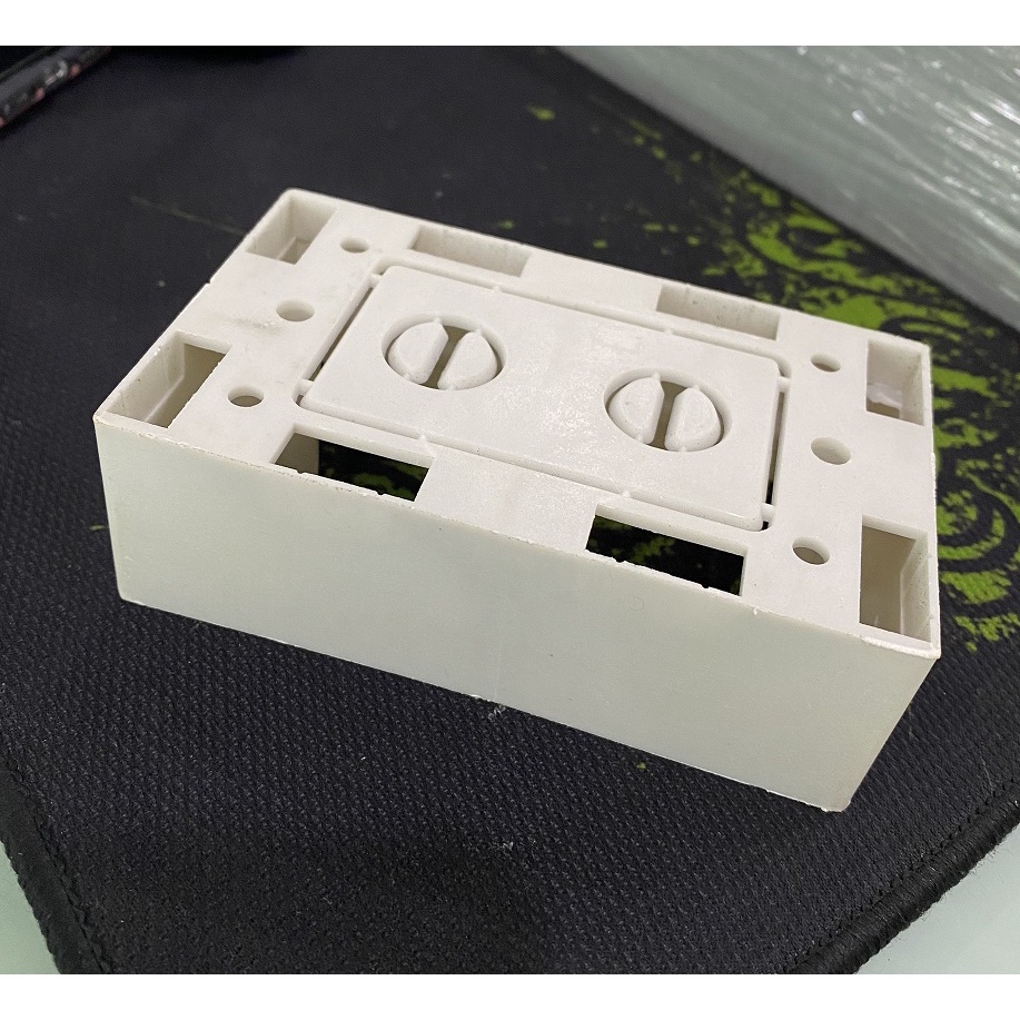 Mặt nạ outlet 2 cổng CommScope AMP