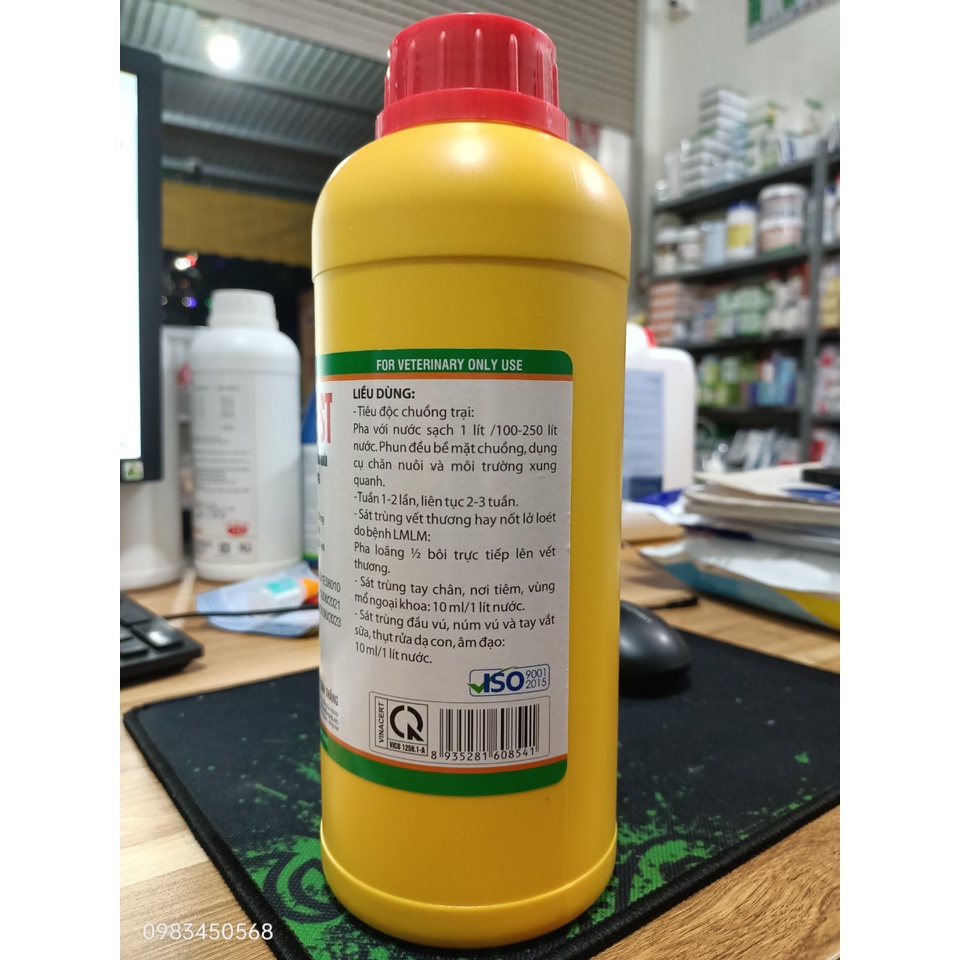 Sát trùng chuồng trại IODINE 10% . Sát trùng ngoài da, sát trùng vết thương. Nhà có nhều loại giá bằng nhau.