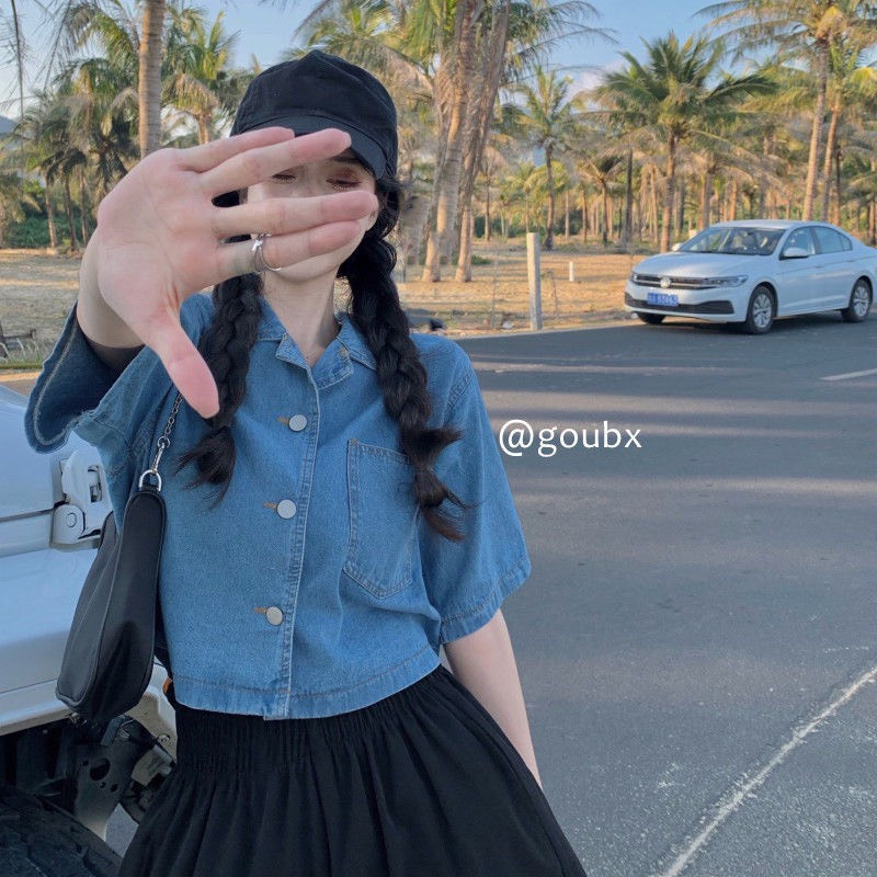 Áo croptop bò nữ túi trước cổ bẻ phong cách thời trang