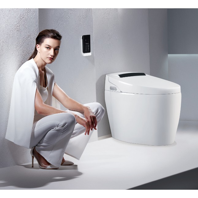 Bồn cầu thông minh toilet xịt nước tự động xịt rửa đa chức năng205