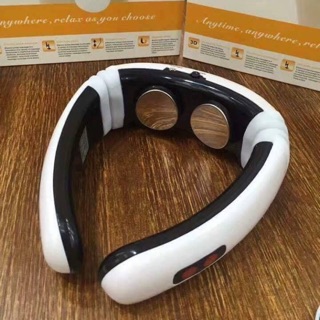 Máy massage cổ 3d cảm ứng