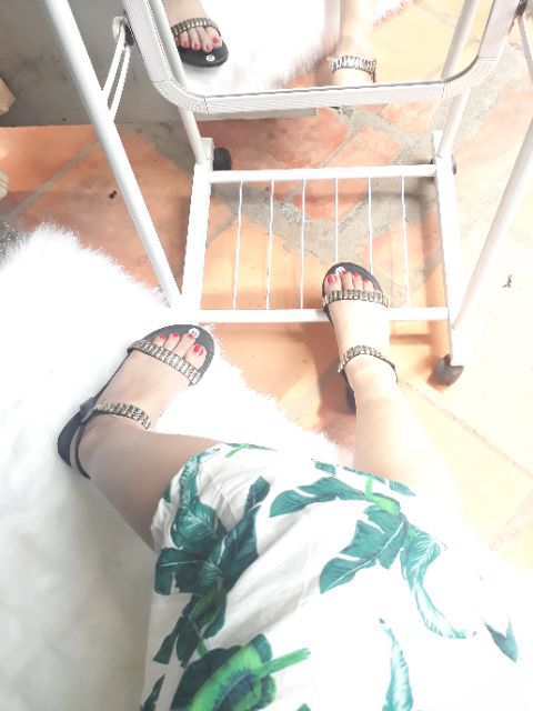 sandal quai ngang đính đá