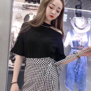 Áo kiểu khoét vai