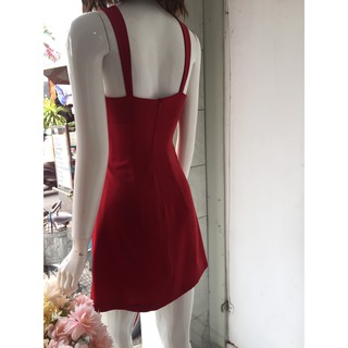 Đầm chéo cổ form ngắn