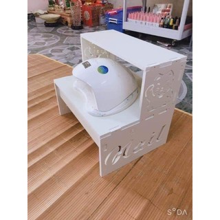 Kệ chân làm móng