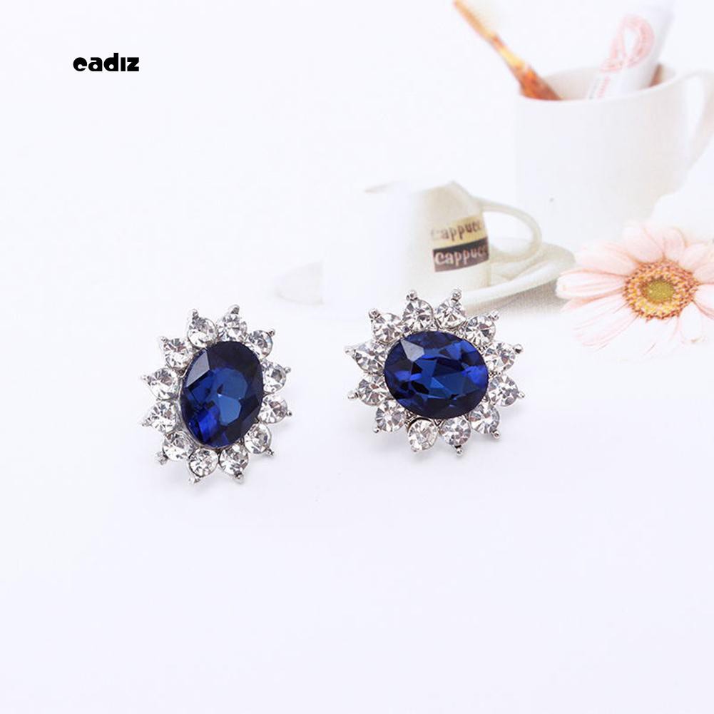 Bộ dây chuyền và khuyên tai đính đá pha lê sapphire