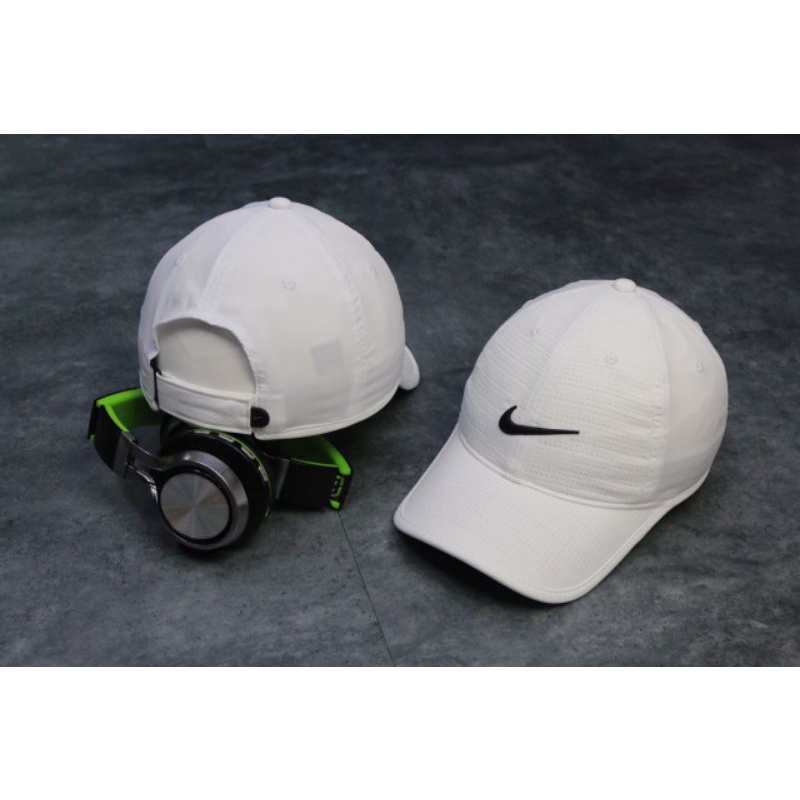 Mũ lưỡi trai thêu logo NI KE đơn giản, chất dù lazer lỗ siêu nhẹ,thoáng mát, quai cài dán