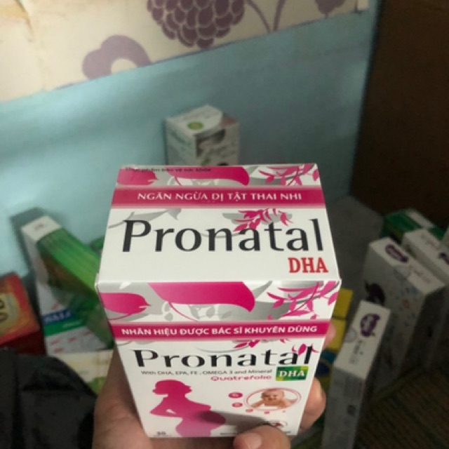 Pronatal DHA cung cấp dưỡng chất cho bà bầu, bổ sung canxi, sắt và vitami cho mẹ bầu và cho con bú