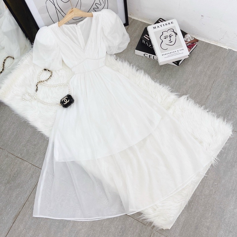 ĐẦM MIDI TRẮNG CỔ V TAY BỒNG VIỀN CƯỜM