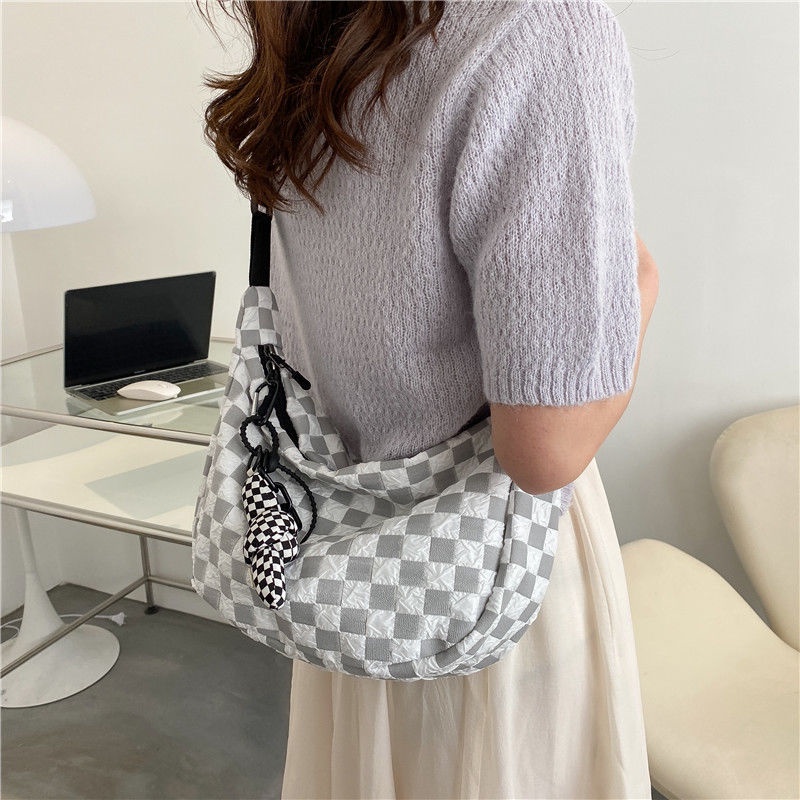 Túi Đeo Vai Thời Trang Mùa Hè Phong Cách Mới 2022 Dễ Phối Đồ Cho Nữ