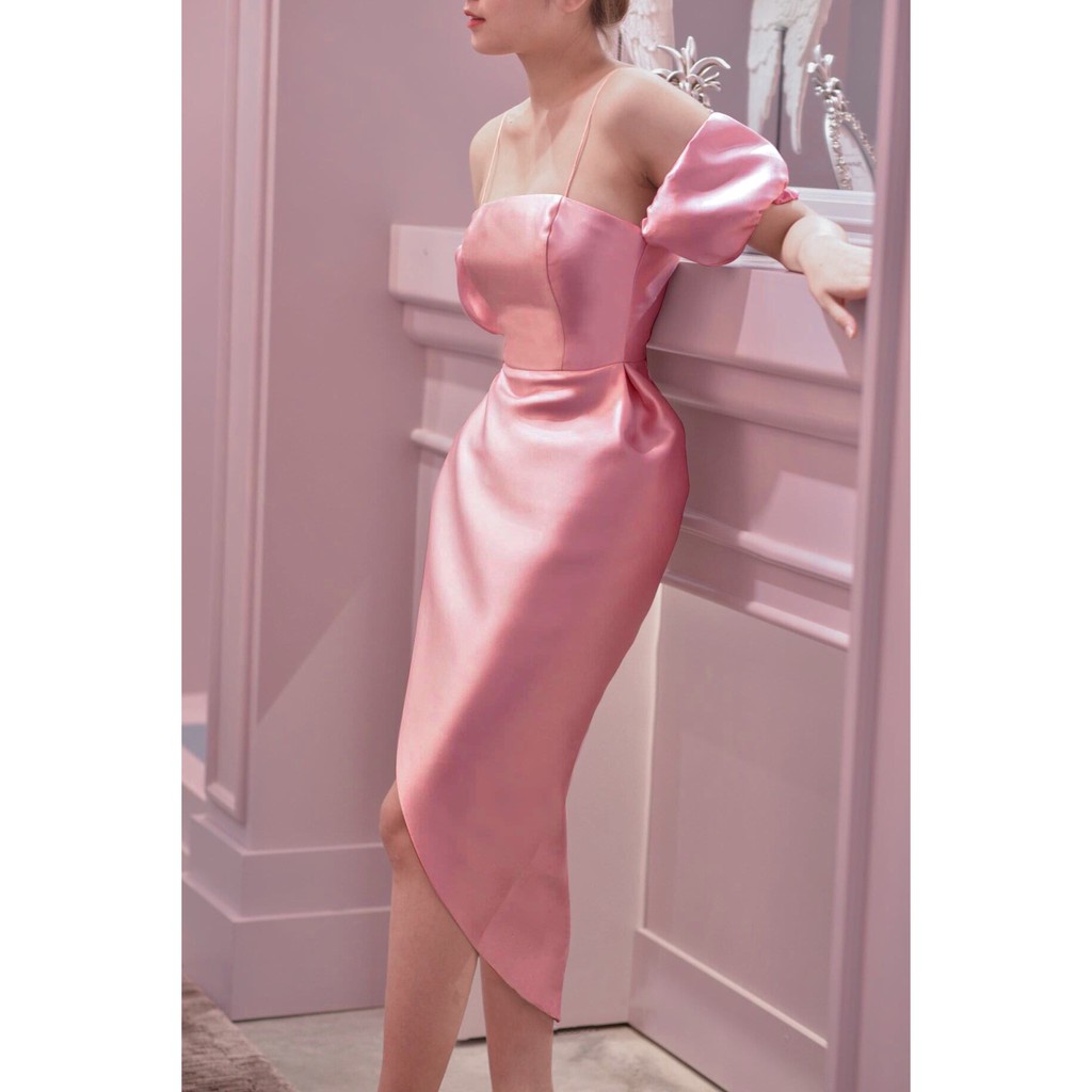Đầm ôm body kiểu cúp ngực hở vai tay phồng xẻ tà (HÀNG CAO CẤP)