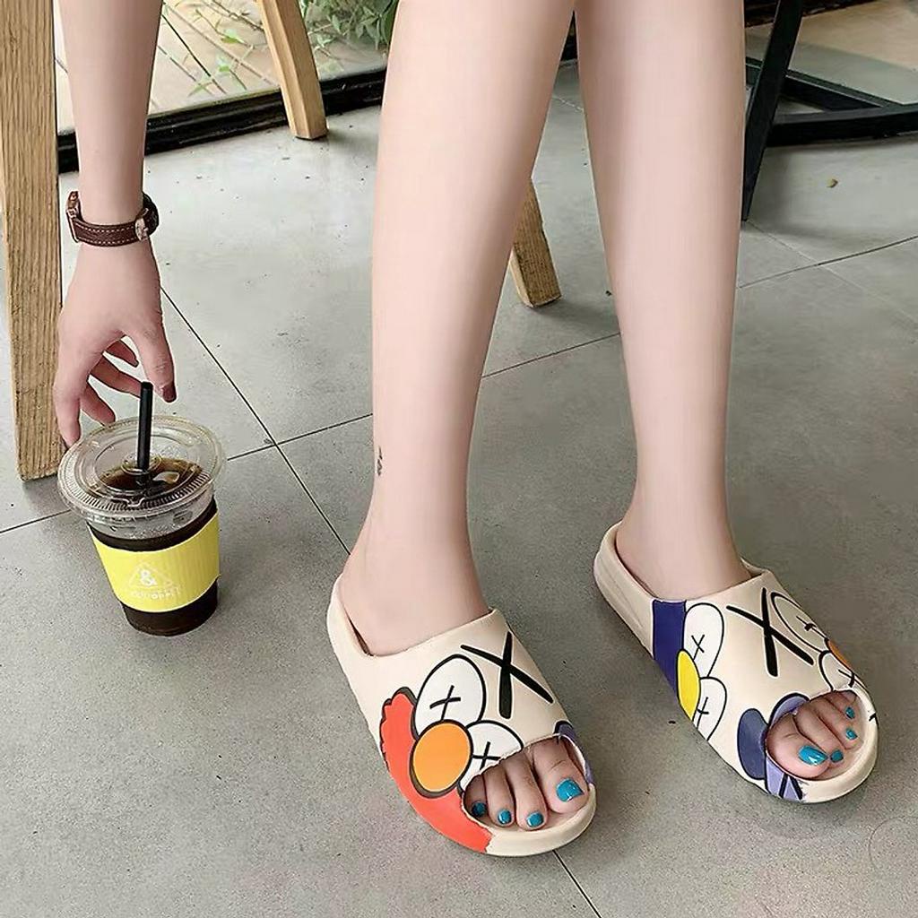 Dép Nữ Thời trang KAWS NEW - Dép YZ Slide Siêu Nhẹ, Siêu Bền