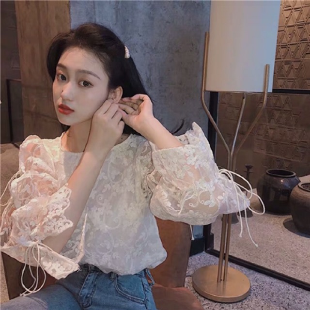 Áo ren hoa thêu 2 lớp thắt dây nơ tiểu thư