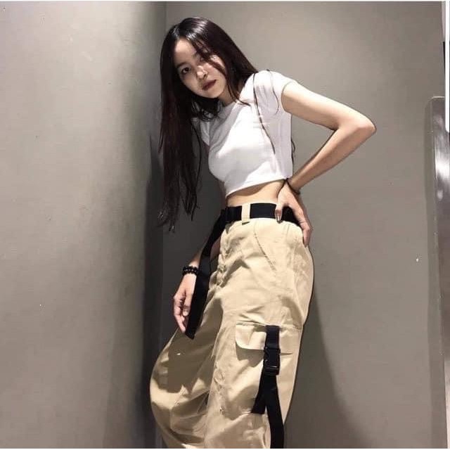 ÁO THUN CROP TOP FORM ÔM