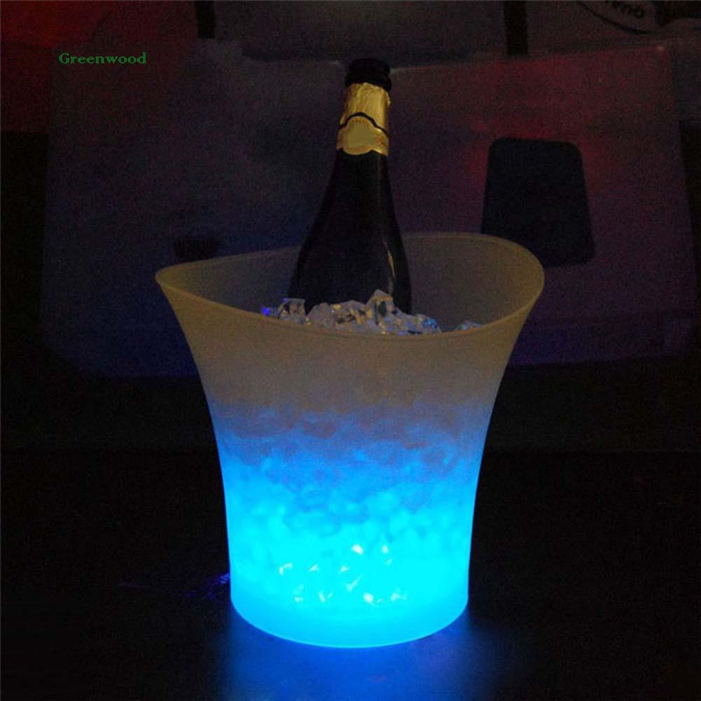 Xô Đá Giữ Lạnh Bia 5L Có Đèn Led Chống Nước
