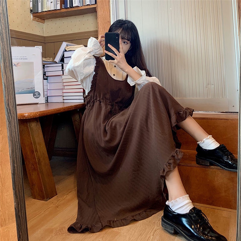 Đầm yếm chiều dài trung bình phong cách cổ điển duyên dáng thời trang