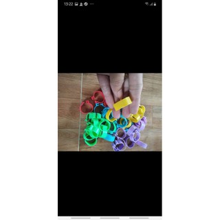 Bộ 100 vòng nhựa đeo chân gà 5 màu