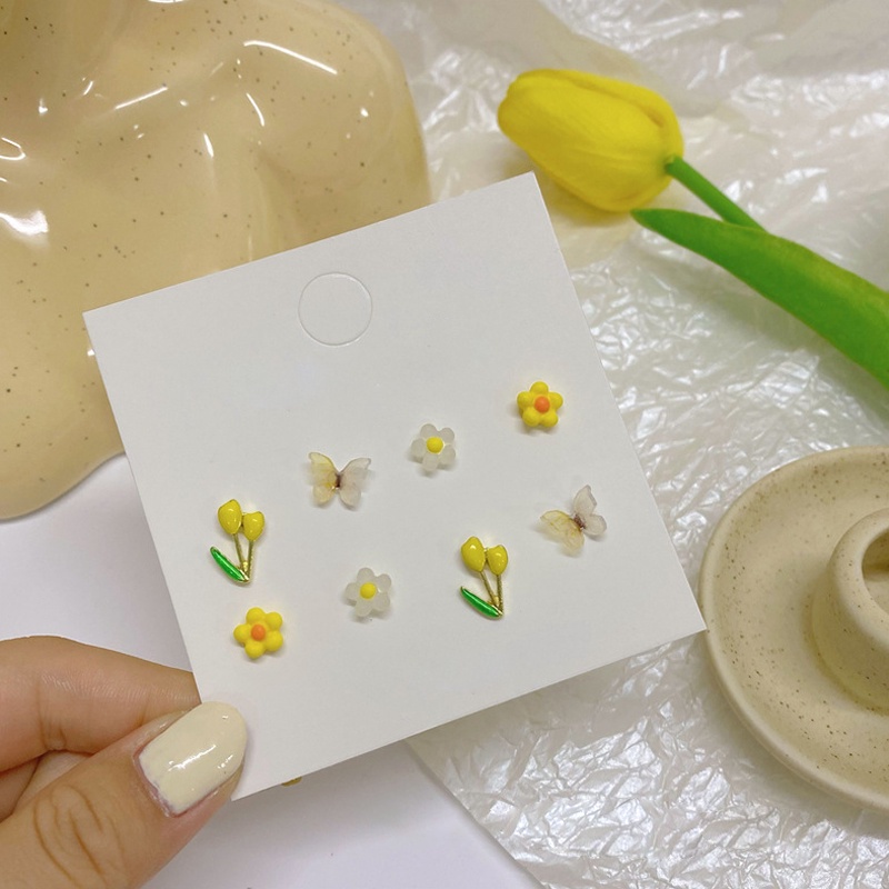 Set 8 Khuyên Tai Nhiều Màu Sắc Thời Trang Cho Nữ