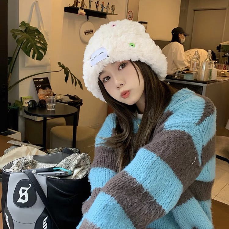 Mũ xô MG STUDIO sang trọng phối nút 2 màu dễ thương