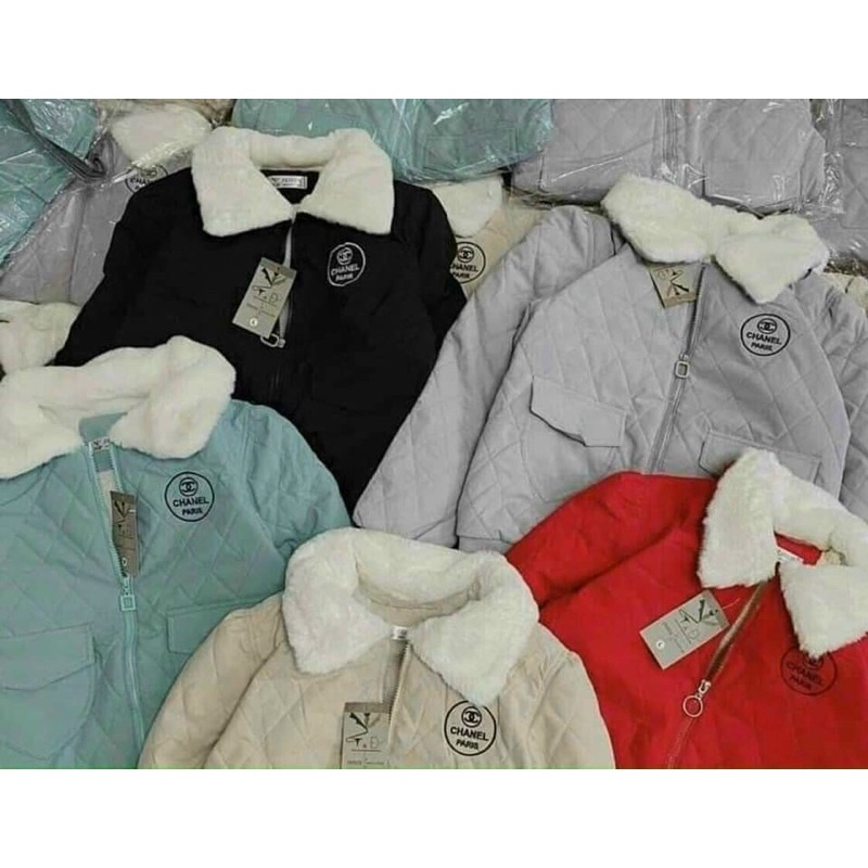 Áo phao nữ dáng ngắn, Áo Phao Có Mũ Siêu Nhẹ ( mẫu ngẫu nhiên ) | BigBuy360 - bigbuy360.vn