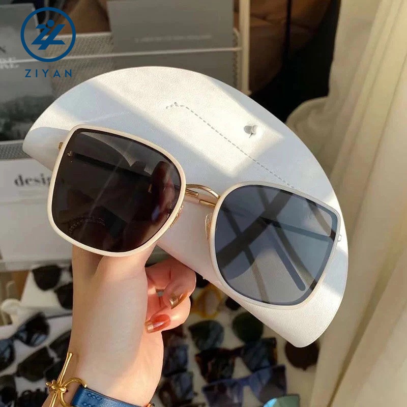 Kính Mát Thời Trang Khung Lớn Mới Cho Nữ