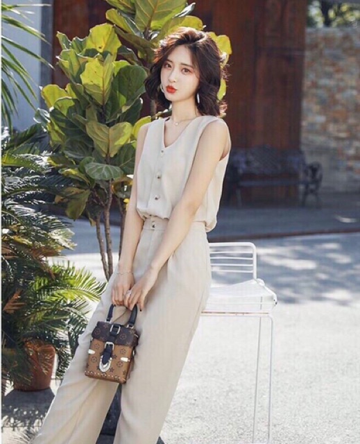Bộ Quần Áo Nữ Chất Đũi Hàn Cao Cấp Quần Ống Rộng Siêu Đẹp(tặng sét 100c chun buộc tóc Style Hàn)
