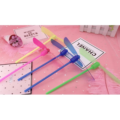 Đồ Chơi Chuồn Chuồn Bay Có Gắn Đèn Led Phát Sáng Nhiều Màu Sắc