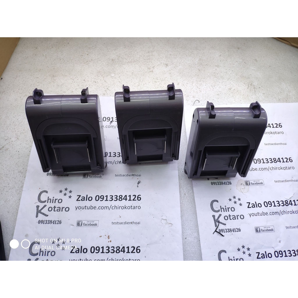 Đế chuyển chân pin máy hút bụi Dyson dùng pin hệ V6 V7 hoặc V8 21.6V sang dùng vỏ pin Makkita LXT, pin 3 chân ph