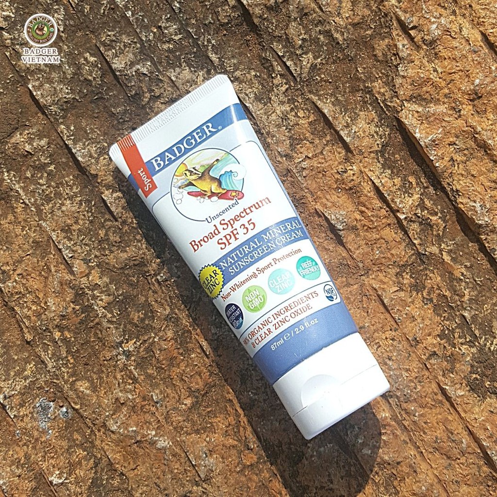 Kem chống nắng vật lý thể thao BADGER Sport Clear SPF 35 kháng nước mạnh, bảo vệ phổ rộng an toàn san hô - 87mL