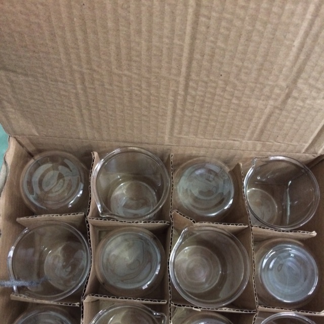 hộp cốc 200ml