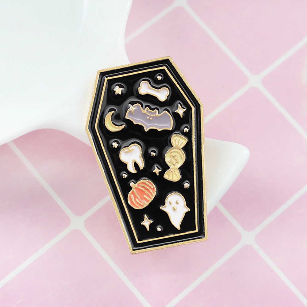 YOML✔Creative Coffin Enamel Brooch Pin Denim Jeans Badge Halloween Party Decoration