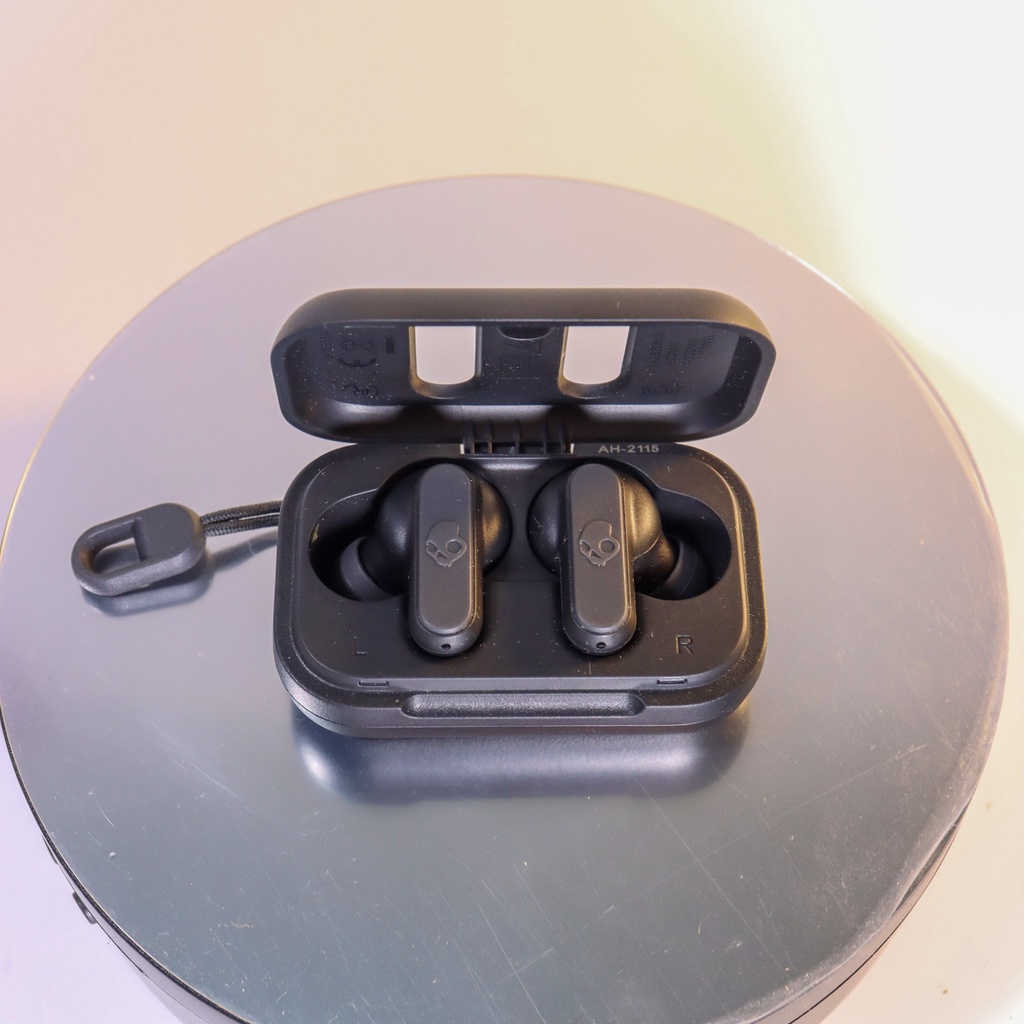 Puki shop / Tai nghe True Wireless Skullcandy Dime chính hãng - Fullbox - Giá rẻ bất ngờ