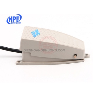 Công Tắc Bàn Đạp Chân EKW-5A